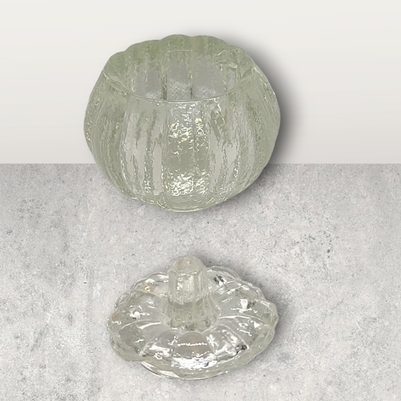 Avon Vintage 1982 Harvest Glow Candle Holder Heavy Glass Pumpkin with Lid - Picture 12 of 12